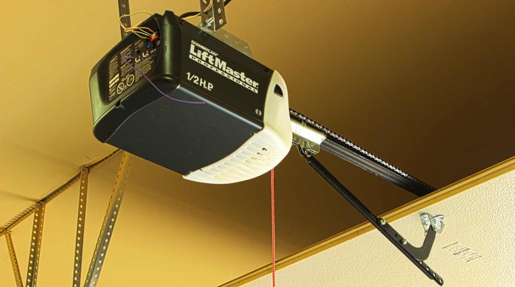 1/2 HP Chain drive Garage door opener